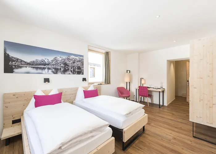 兰多林斯山区酒店 酒店