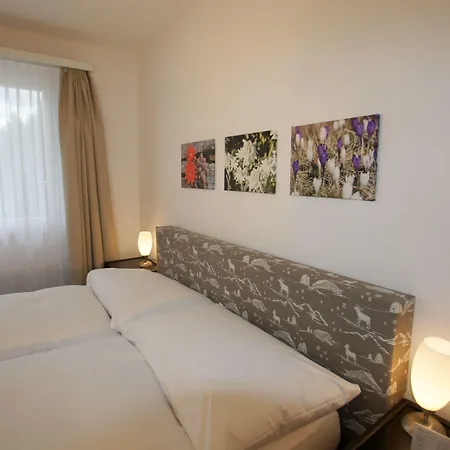 Randolins Hotel 3*